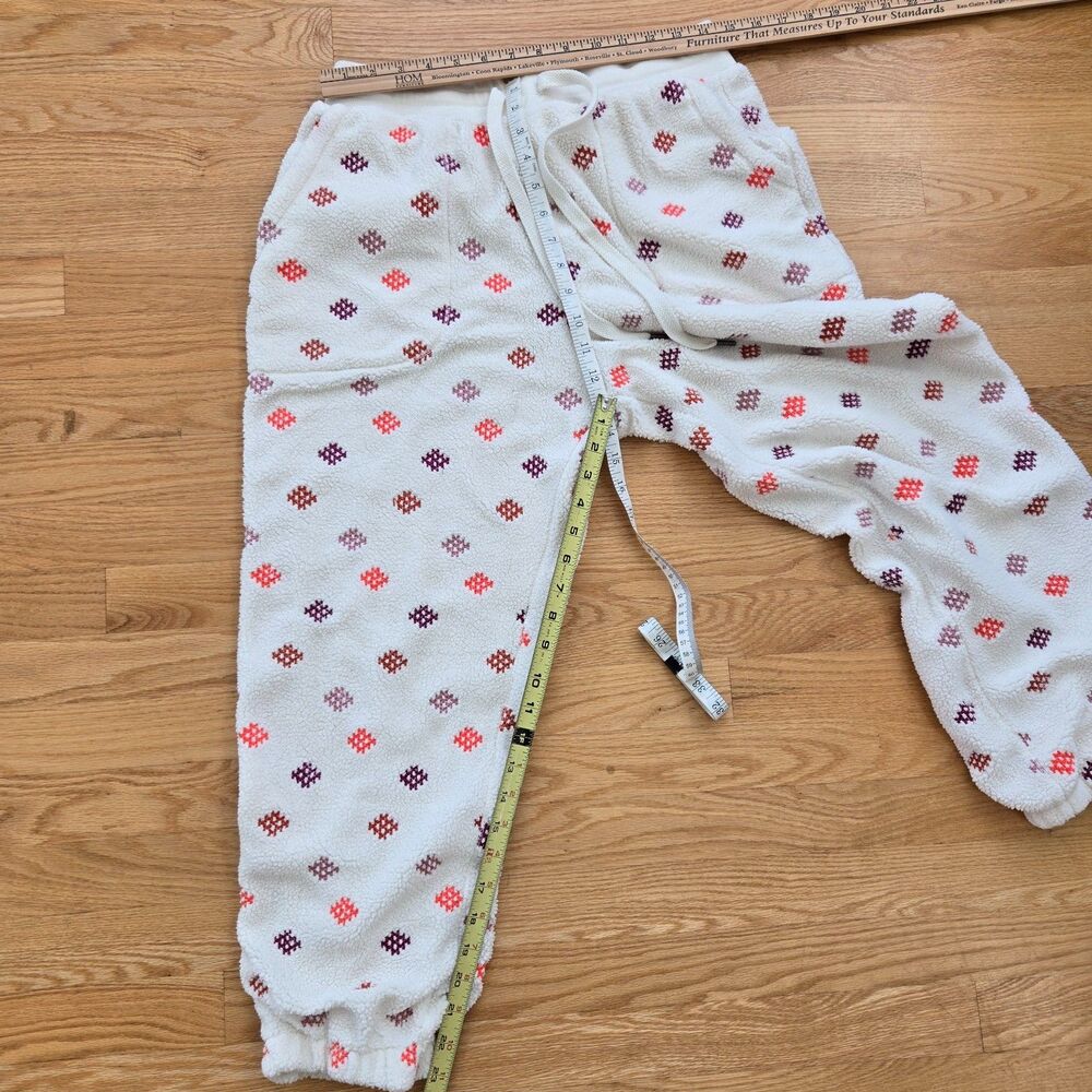 Anthropologie Daily Practice Womens M Sherpa Jogger Pants Lounge embroidered‎ - Picture 12 of 12